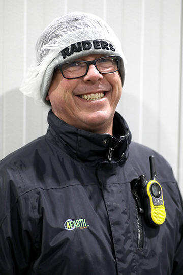Geoff Dix, Manager of Operations, 4Earth Farms