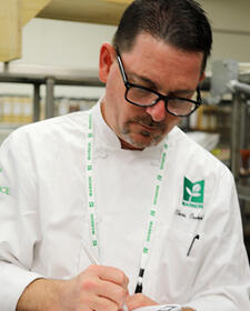 Chris Cukjati, Markon Member Chef